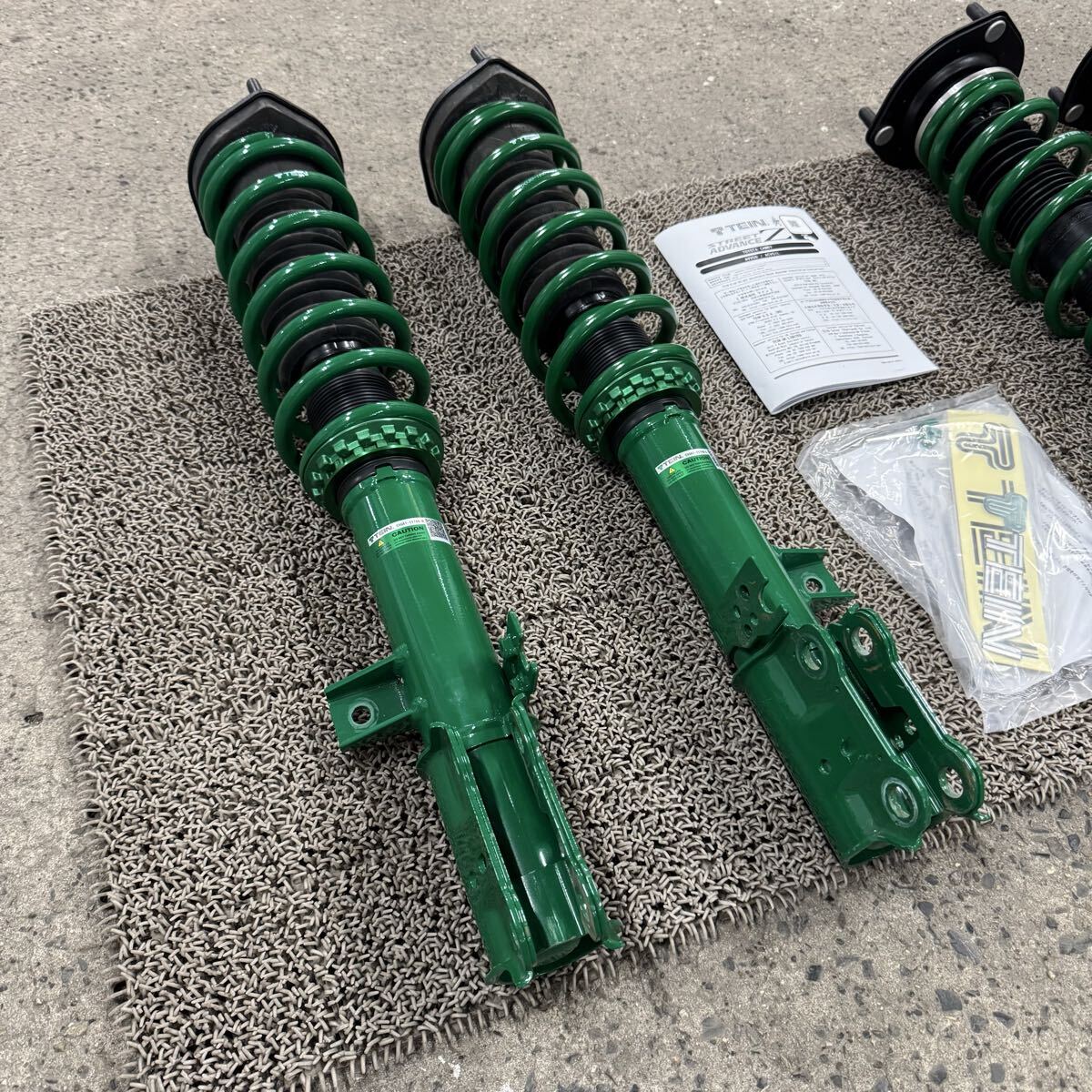 送料無料! テイン車高調 カムリAVV50 ストリートアドバンスZ ACV40 ACV51 GSQ60-91SS2_画像2