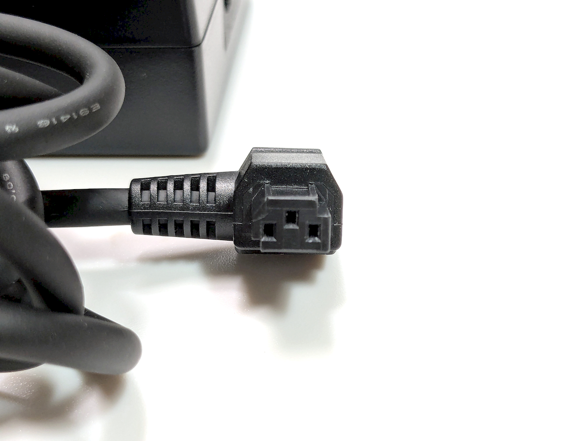 □ 富士フイルム 「 AC-135VN 」 FinePix S5Pro 用 ACアダプター ★ FUJIFILM 富士フィルム_画像2