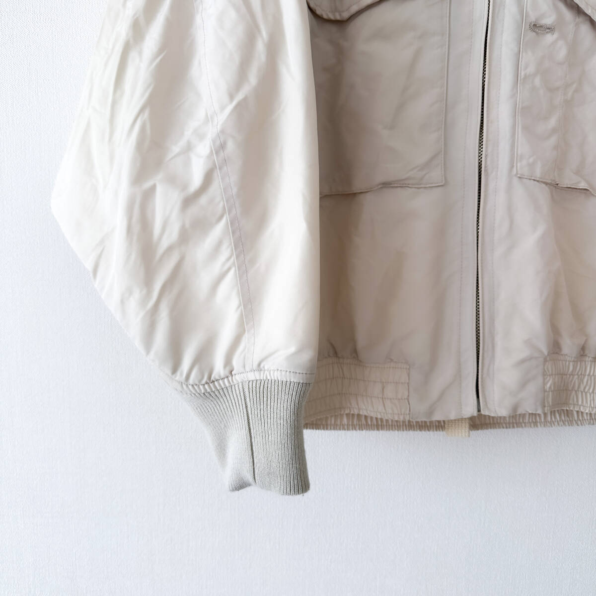 [定価7万円] HYKE ハイク / WEP JACKET ジャケット ホワイト MA-1 白 オーバーサイズ_画像3