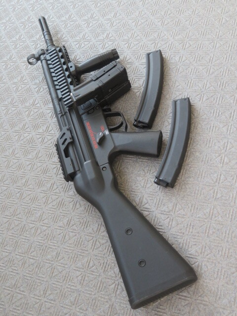  Tokyo Marui стандартный электрооружие MP5A4 фиксация stock экстерьер custom 