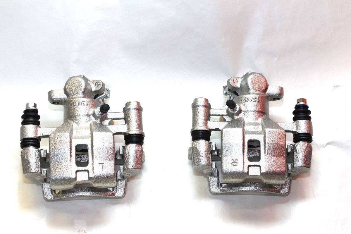新品 AE86 リア ブレーキキャリパ 左右 トヨタ スプリンタートレノ カローラレビン キャリパー 左右セット リアキャリパー 前期 後期 復刻_画像1