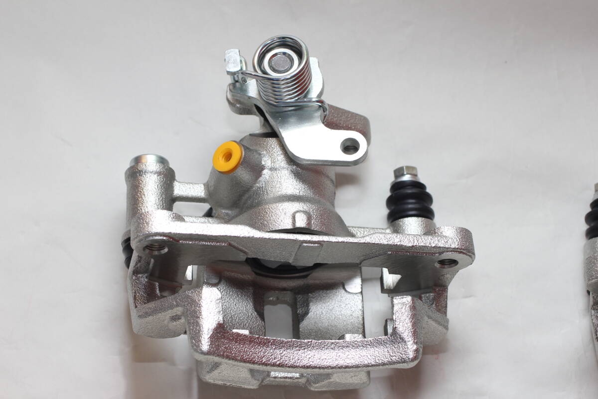新品 AE86 リア ブレーキキャリパ 左右 トヨタ スプリンタートレノ カローラレビン キャリパー 左右セット リアキャリパー 前期 後期 復刻_画像4
