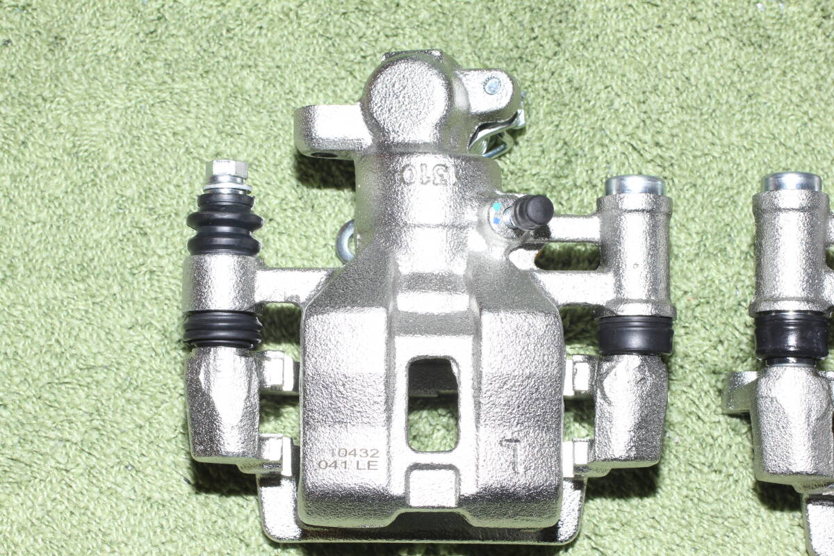 новый товар AE86 задний тормоз суппорт левый правый Toyota Sprinter Trueno Corolla Levin суппорт левый и правый в комплекте задний суппорт первая половина и вторая половина переиздание