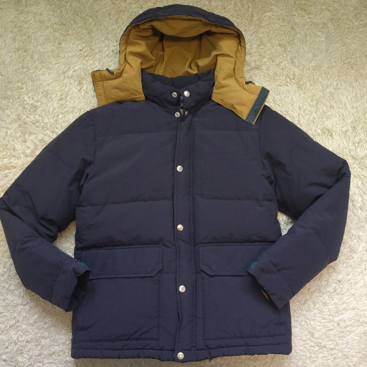 希少L！ユナイテッドアローズ【極暖の極み】UNITED ARROWS ダウンジャケット ネイビー アウター 裏地チェック 中綿 ダウン フェザー 秋冬◎_画像2