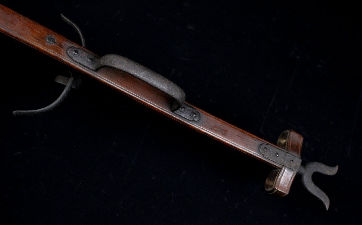 【LIG】大名家伝来品 隅立四目家紋 熊毛空穂 木造空穂台 矢筒 弓道具 時代武具 [.WEW]25.10_画像10