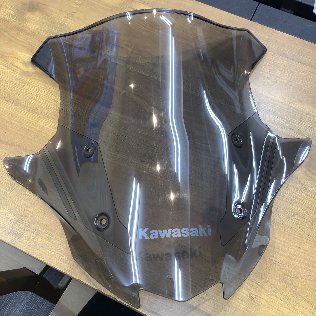 ＊Ninja1100SX ZXT10H-005〜外し 純正スクリーン_画像1