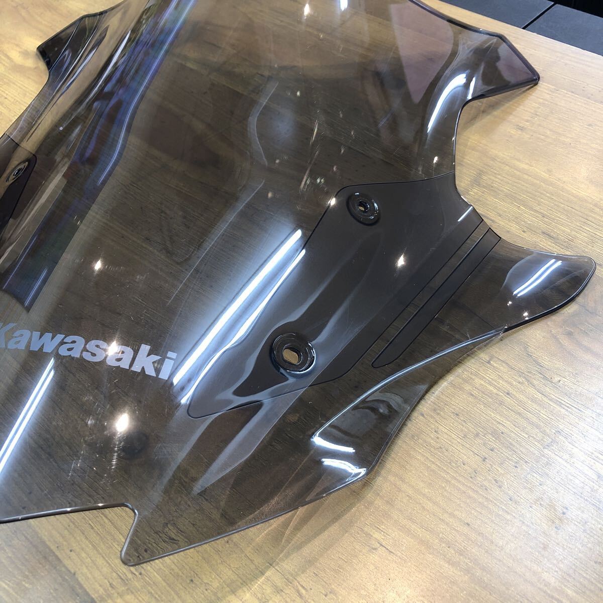 ＊Ninja1100SX ZXT10H-005〜外し 純正スクリーン_画像3