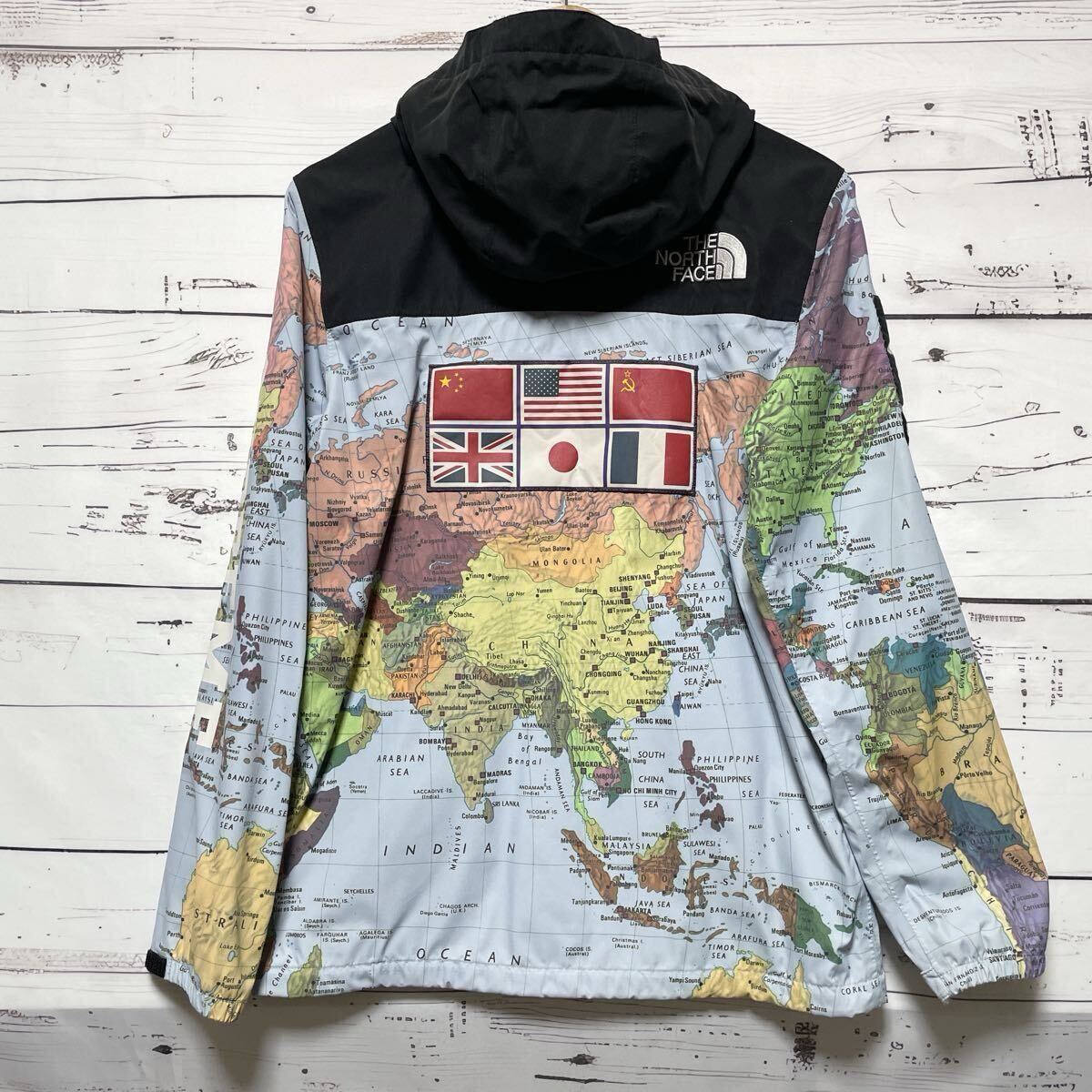 【鑑定料無料】SupremeThe North Face Mountain Parker シュプリーム ノースフェイス　マウンテンパーカー_画像4