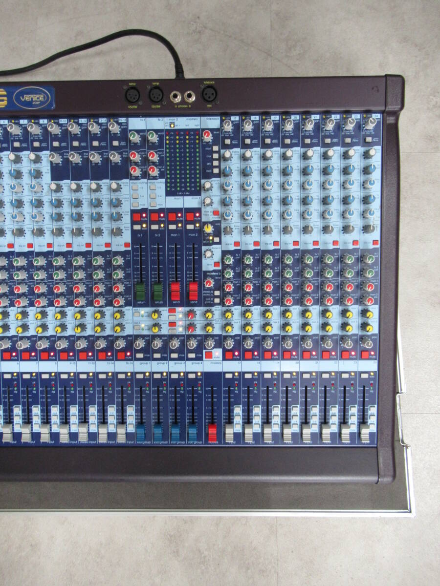 【格安スタート】MIDAS 24chアナログミキサー VENICE240 マイダス_画像4