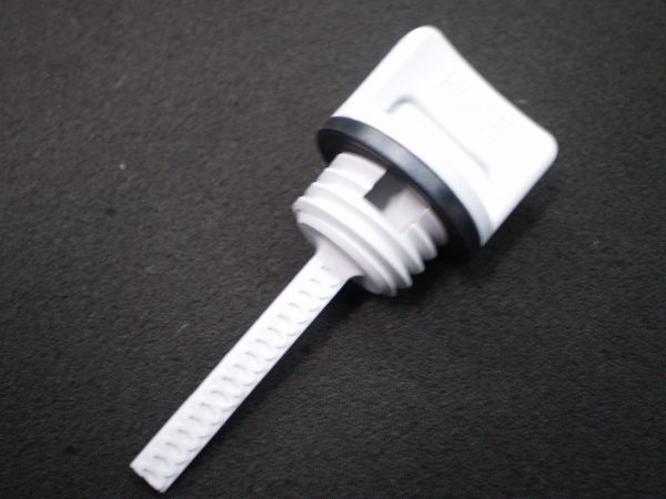 EU16i 純正 オイルキャップ HONDA インバーター 発電機 OIL フィラー キヤツプ EU16iT ホンダ NGK EU9i EU9iT EU9iH EX6 　/ zdf_画像1