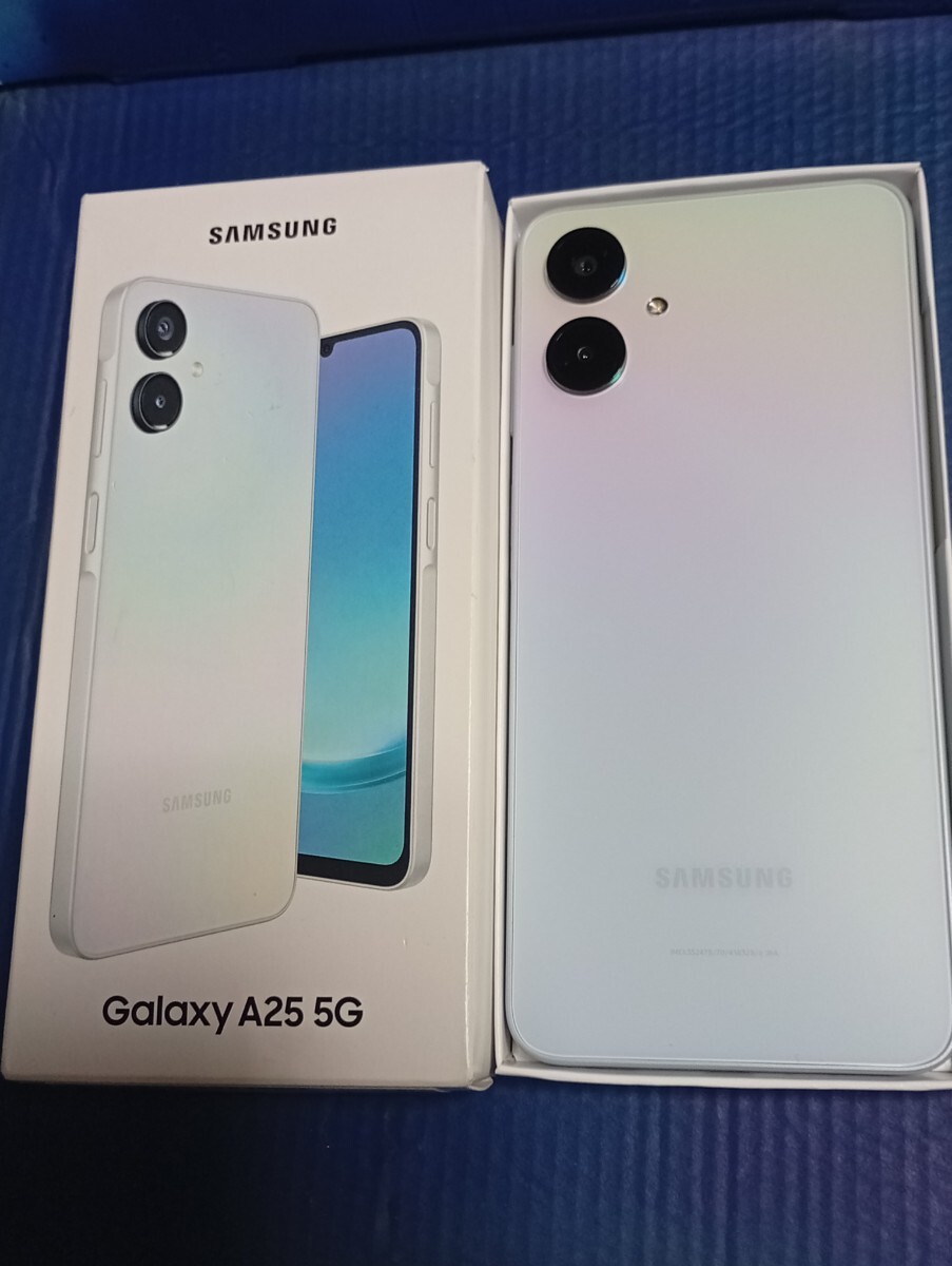 Galaxy A25 5G голубой DoCoMo SC-53F