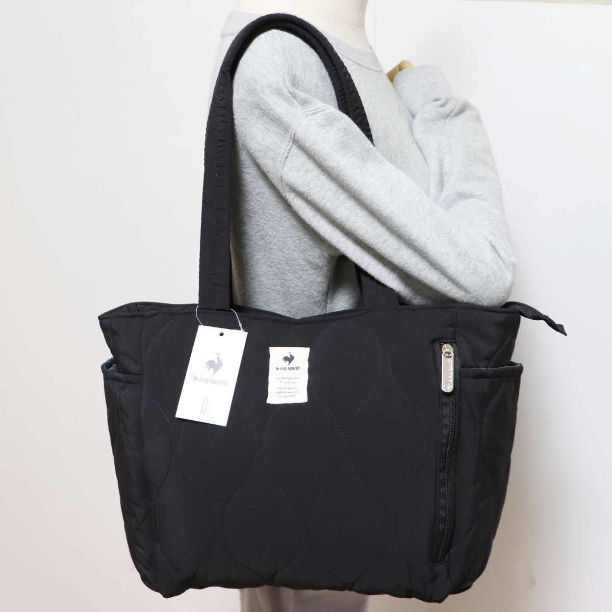 * Le Coq le coq sportif новый товар удобный простой casual стеганый большая сумка BAG сумка сумка чёрный [36744-001] один шесть *QWER*