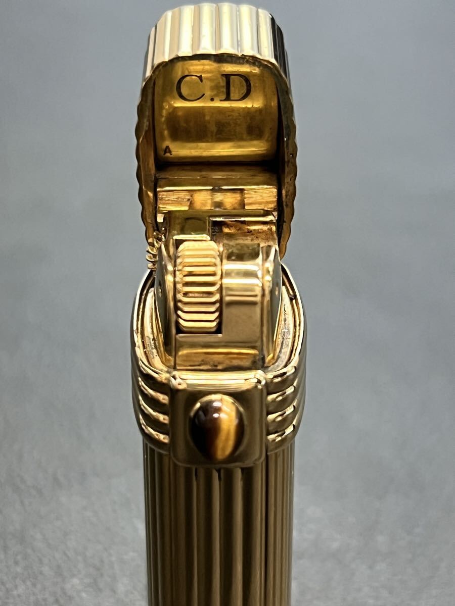 Christian Dior Christian Dior газовая зажигалка Gold цвет Tiger I