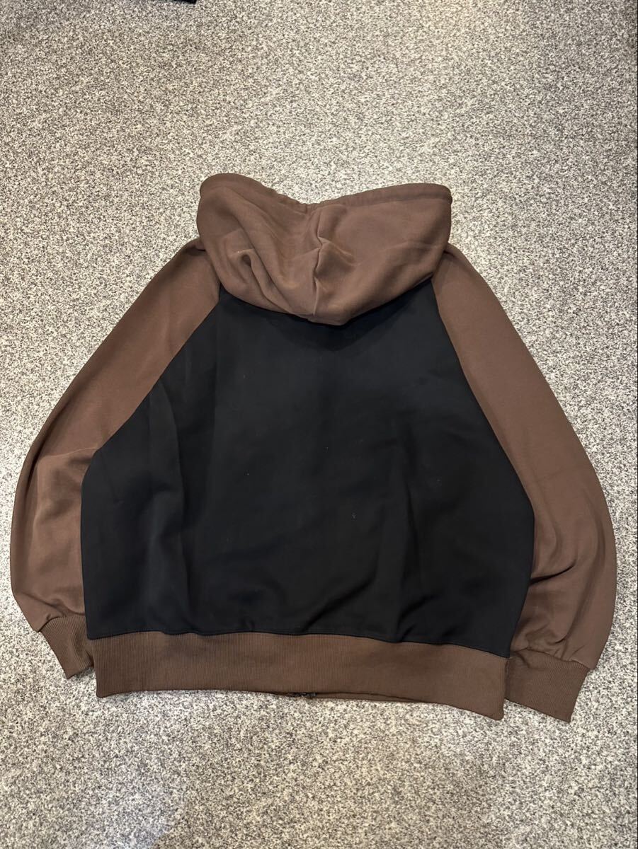 ジップパーカー フーディ XL トップス ジップアップ パーカー ブラウン ブラック ツートンカラー オーバーサイズ 無地 古着 USED ユーズド_画像2