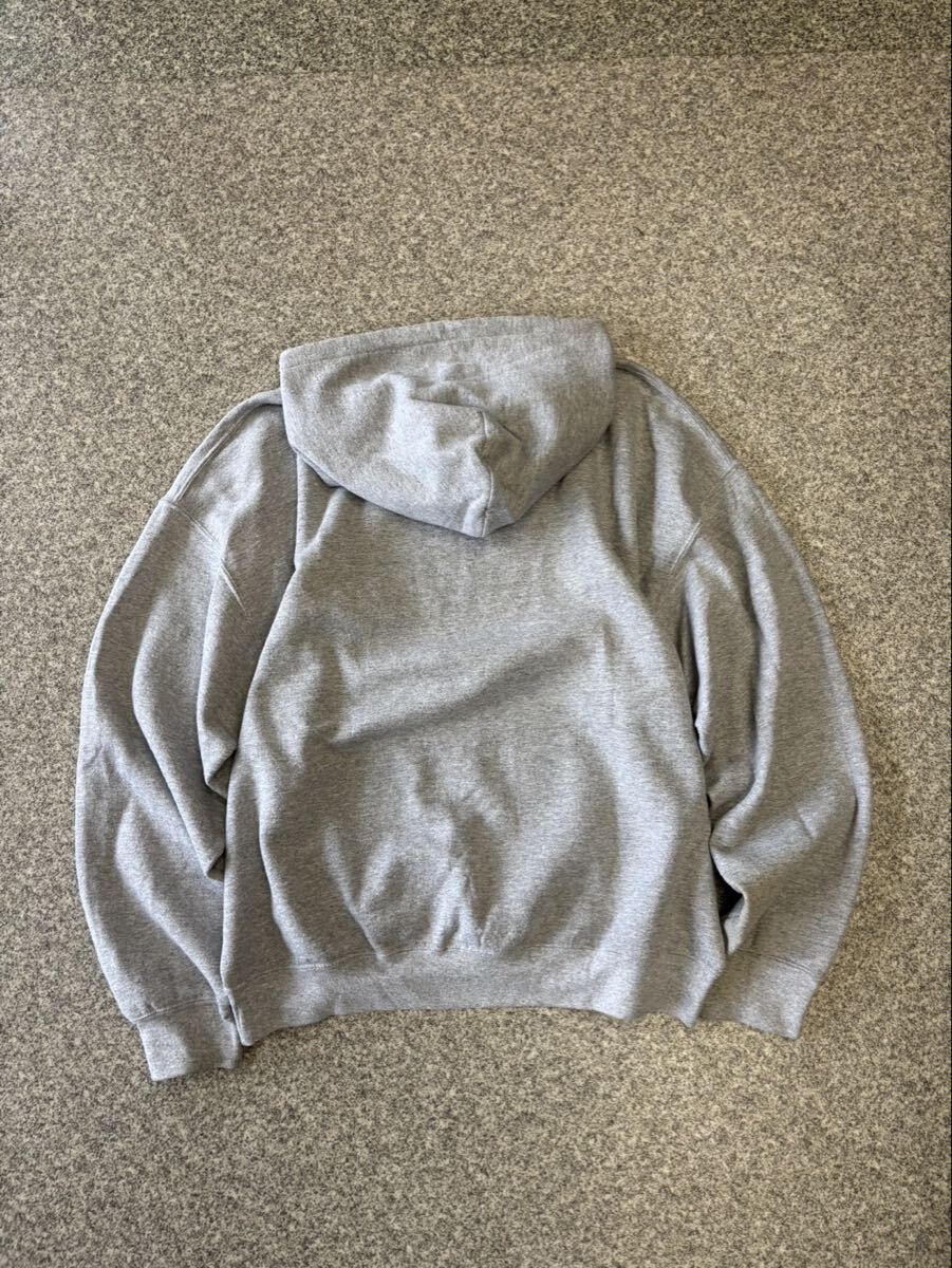 GILDAN ギルダン XL スウェットパーカー フーディー パーカー ヘビーウェイト 裏起毛 グレー 灰色 無地 トップス トレーナー 古着 USED _画像2