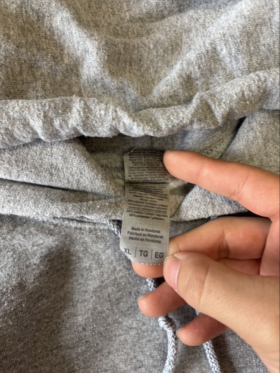 GILDAN ギルダン XL ホンジュラス製 パーカー トップス フーディ スウェットパーカー 無地 グレー オールド オーバーサイズ 古着 USED _画像4