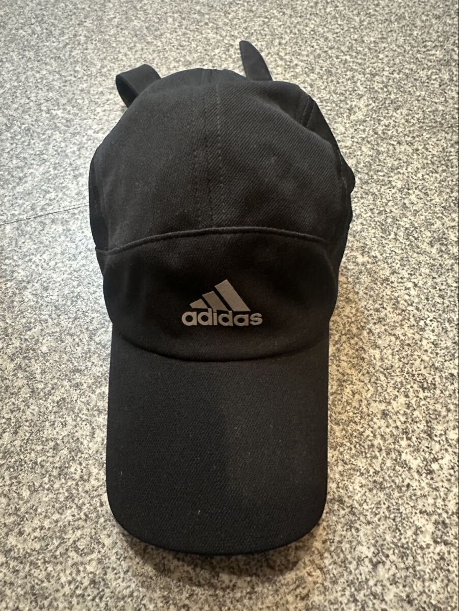 adidas アディダス ベトナム製 FREE フリーサイズ キャップ 帽子 ワンポイントロゴ スポーツ ランニング ウォーキング ブラック 古着 USED_画像1