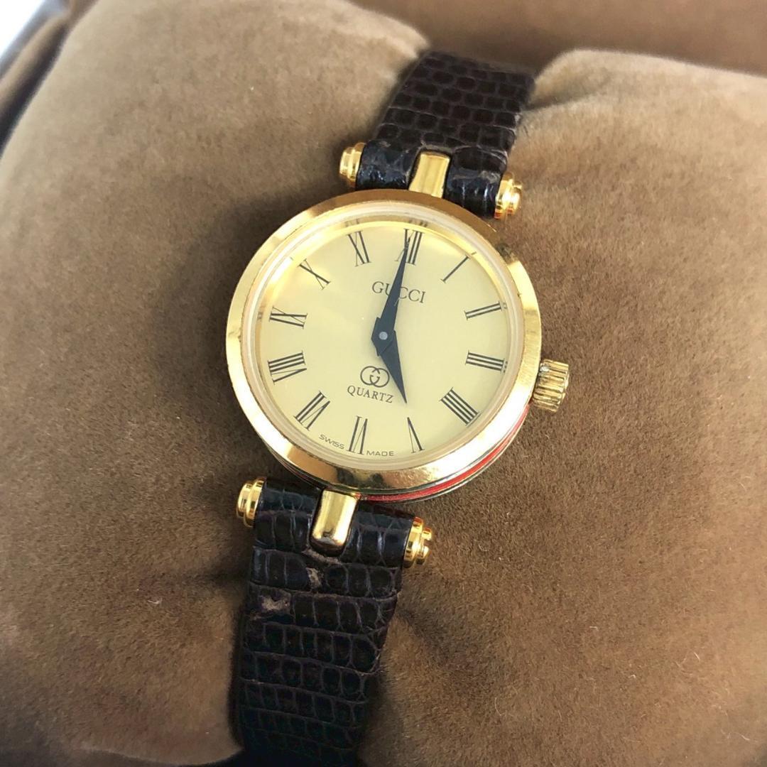 GUCCI グッチ 腕時計 ヴィンテージ クォーツ ゴールド×レザー ローマ数字_画像2