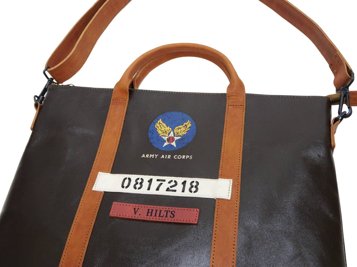 トイズマッコイ レザー ヘルメットバッグ TMA2521 スティーブ・マックイーン 大脱走モチーフ V.HILTS 本革 シールブラウン TOYS McCOY 新品_画像3