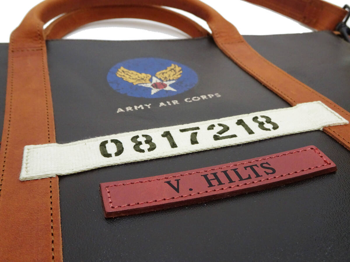 トイズマッコイ レザー ヘルメットバッグ TMA2521 スティーブ・マックイーン 大脱走モチーフ V.HILTS 本革 シールブラウン TOYS McCOY 新品_画像4