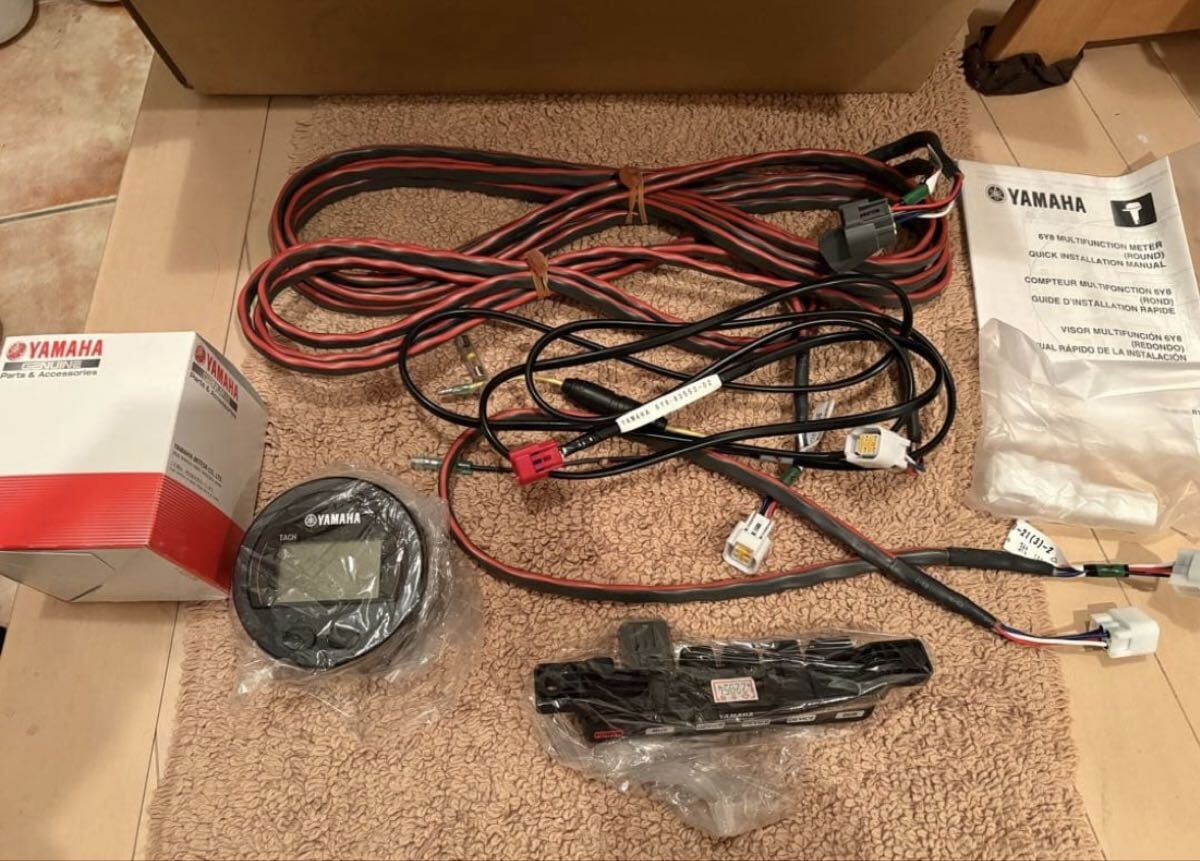 ヤマハ コマンドリンク 6Y8T-24 デジタルメーター 船外機 4スト 新品　②_画像1