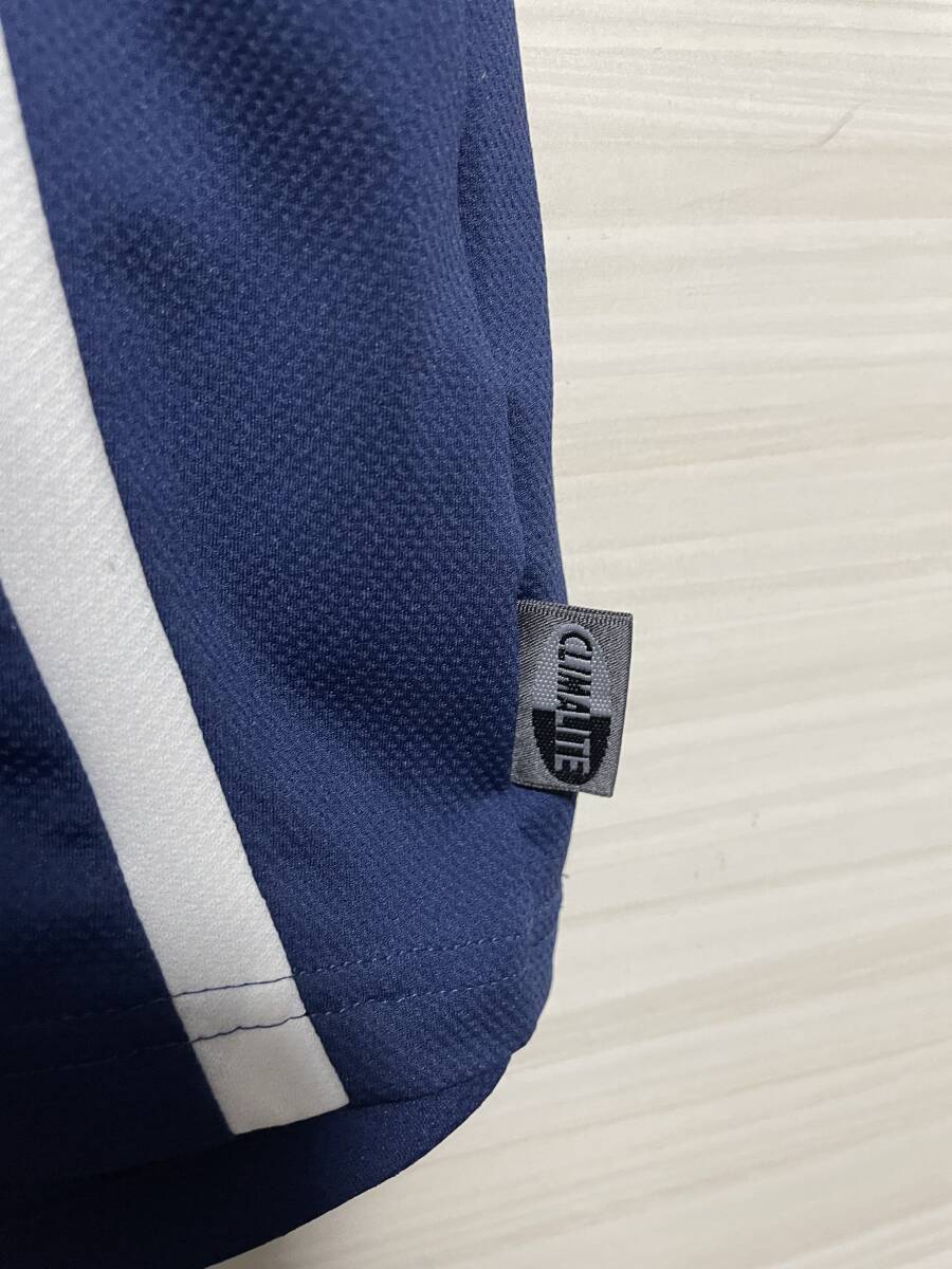 ADIDAS アディダス ユニ プラクティスシャツ 紺 Lサイズ ②（used） ～サッカー、フットサル、スポーツ、部活、合宿、ジム、トレーニング～_画像4