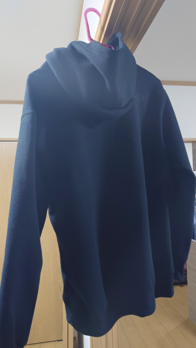 ノースフェイス　パーカー　ブラック　Lサイズ_画像2