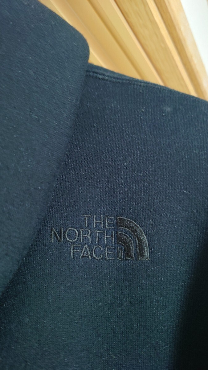 ノースフェイス　パーカー　ブラック　Lサイズ_画像3