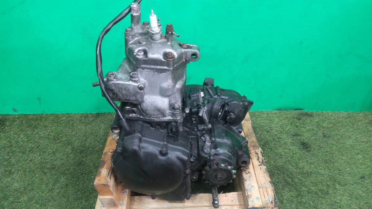  Honda CRM250R MD24 двигатель 