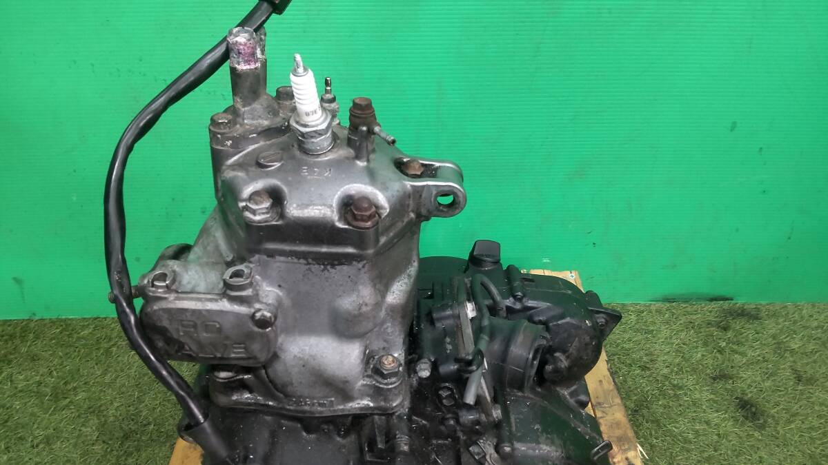  Honda CRM250R MD24 двигатель 