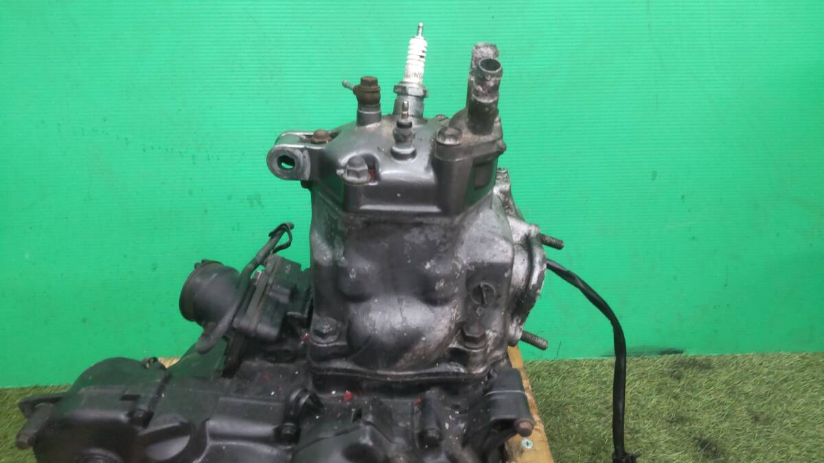  Honda CRM250R MD24 двигатель 