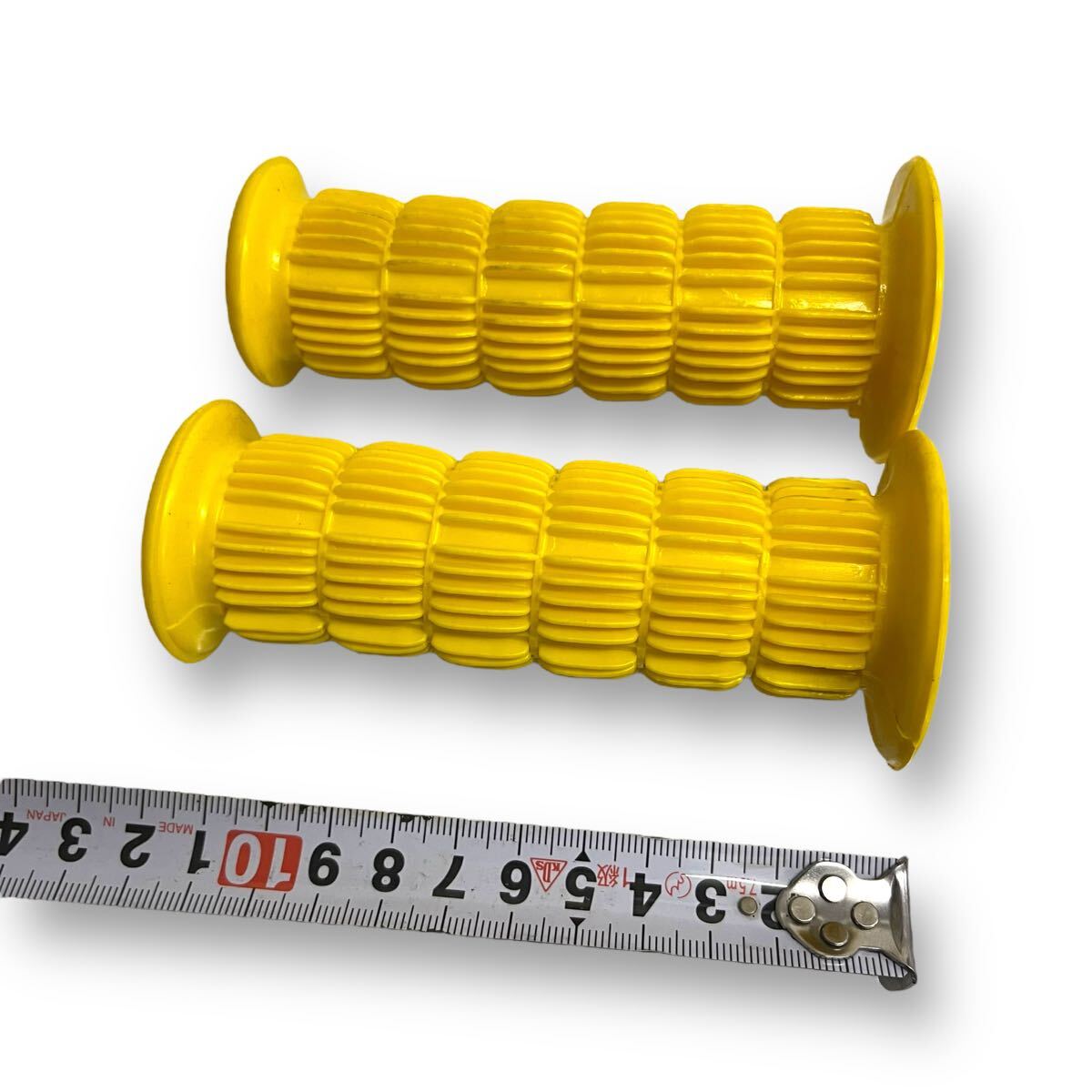 当時物/未使用/OGK/にぎり/グリップ/68-5A/黄/BMX/SCHWINN/シューイン/カスタム/デコチャリ/ローライダー/昭和自転車/MTB/ビンテージ_画像4