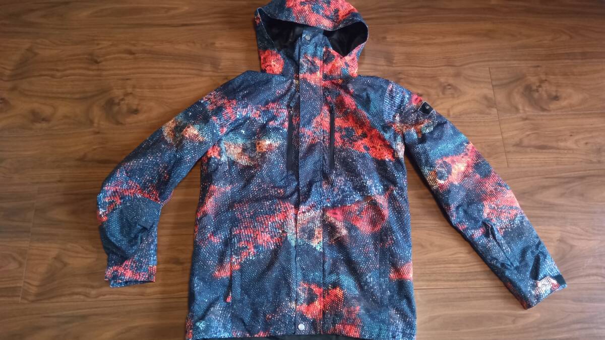 QUIKSILVER クイックシルバー　スノーボード　ジャケット　S　_画像1