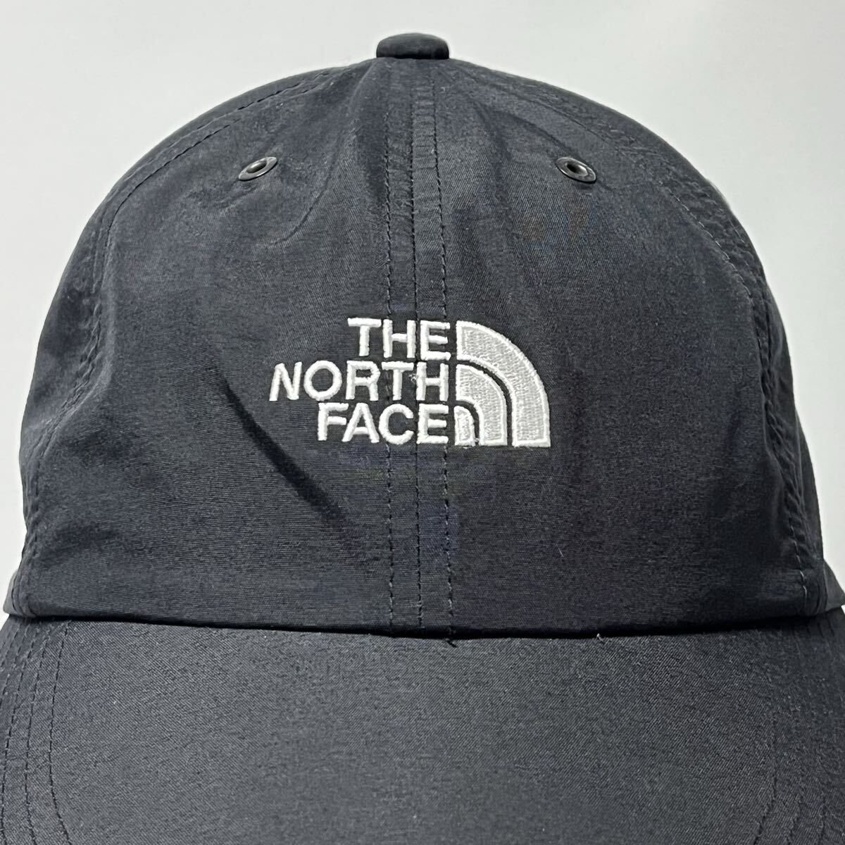 【新品】THE NORTH FACE ザ ノースフェイス UVケア UPF15-30 フロントロゴ ロングビルキャップ ブラック ユニセックス サイズフリー_画像3