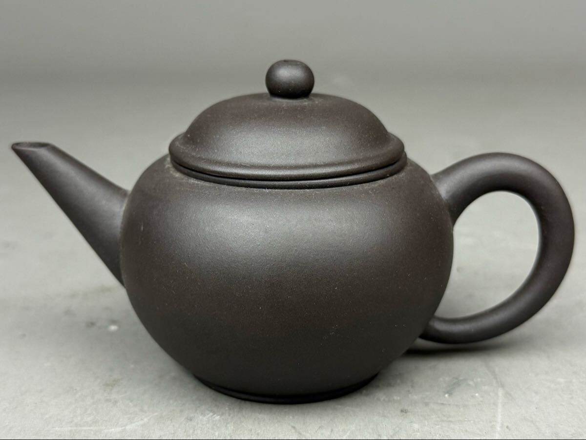 煎茶道具 急須 朱泥 黒泥 宜興製精香 唐物 中国美術 茶壺 茶心壺 茶器 水注 紫砂 時代物 精香 宜興製 139.0g_画像2