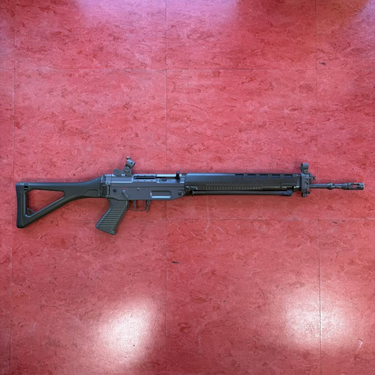 【10223-5】 東京マルイ SIG SG 550-1 動作未確認 ジャンク 当時物_画像2