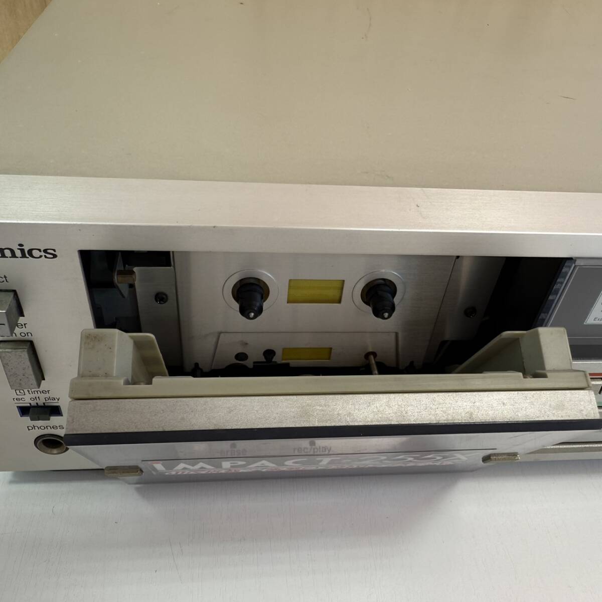 【10207-2】Technics テクニクス RS-M255X カセットデッキ dbx搭載 松下電器 通電確認済_画像3