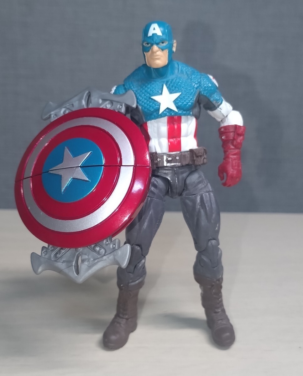 3.75インチアクションフィギュア　 ハズブロ　 アベンジャーズ　 キャプテンアメリカ　 ソー　ホークアイ　エレクトラ　４体セット_画像2