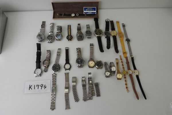 【k1794】Seiko セイコー Casio カシオ 他 大量 まとめて まとめ売り 腕時計 パーツ取り用_画像1