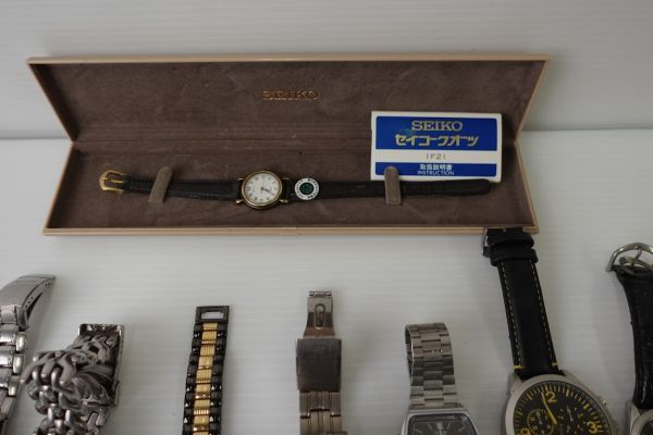 【k1794】Seiko セイコー Casio カシオ 他 大量 まとめて まとめ売り 腕時計 パーツ取り用_画像2