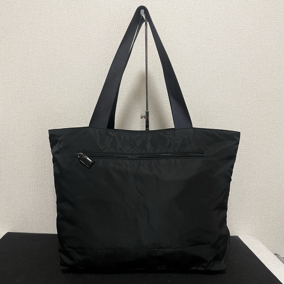 1 иен старт! превосходный товар PRADA Prada нейлон большая сумка треугольник Logo te Hsu to сумка на плечо черный NEROpokono большая вместимость 