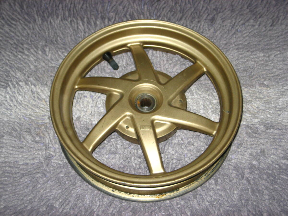 HONDA　 ライブディオZX AF35　リアホイール　　☆彡純正パーツ_画像1