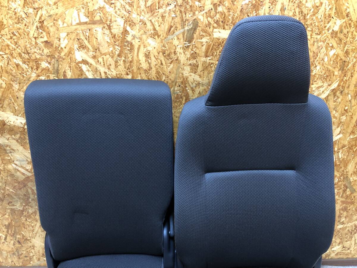 ☆美品☆ トヨタ TRH214 ハイエース ワゴン DX 純正 フロント シート 左 4型 5型 6型 7型 8型 KDH221 TRH214W TRH200 KDH200 バン ワイド_画像2