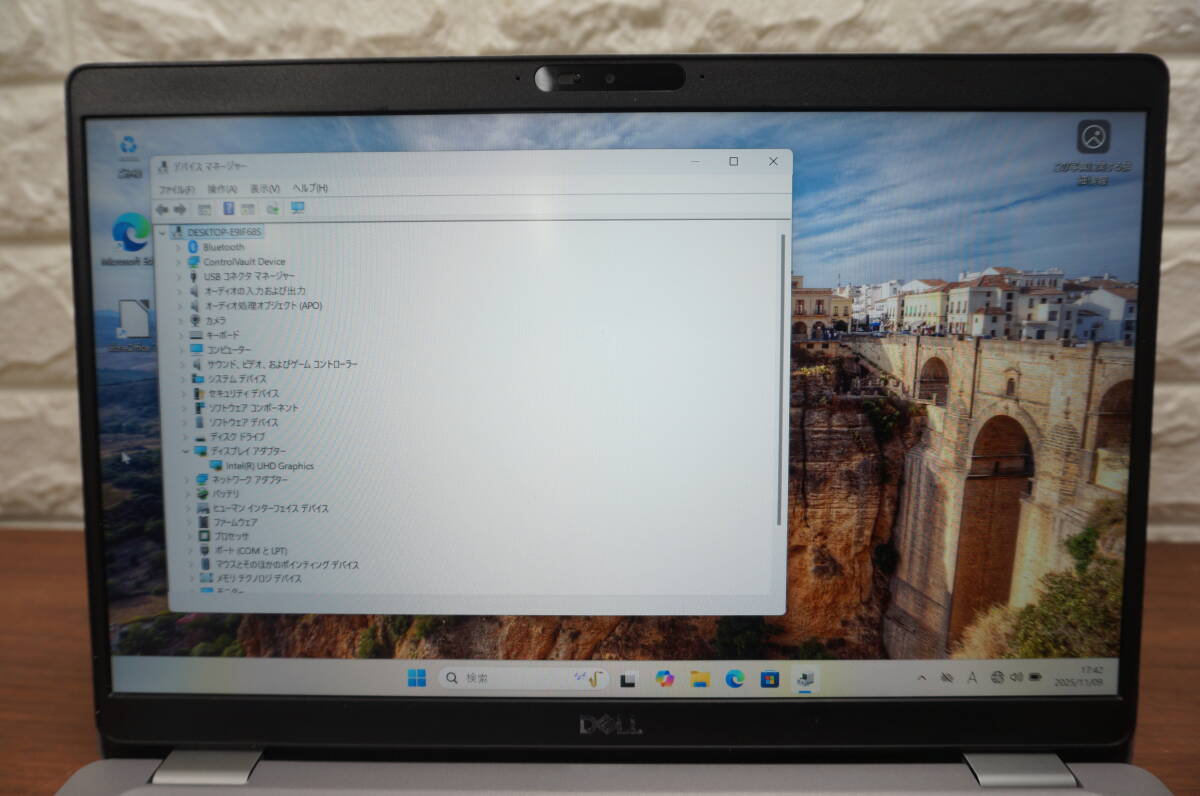 DELL LATITUDE 5310 《第10世代 Core i7 10610U 1.80GHz / 16GB / 新品SSD 256GB /Windows11/Office》13.3型 デル ノートパソコン PC 19441_画像2
