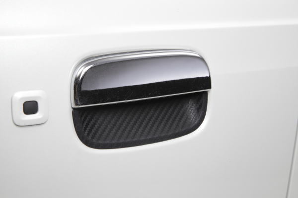 JB23W JB33W JB43W ジムニードアハンドル アンダーカバー ラバー 2p 両面テープ貼り付け済み ボディ保護に シエラ ネコポス発送_画像3