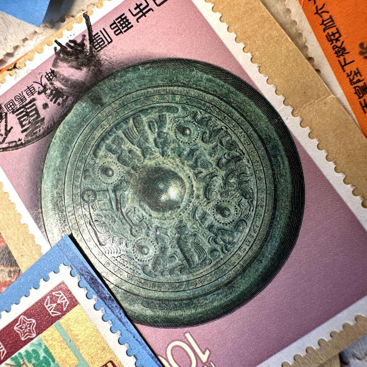 Япония марка использованный . марка бумага имеется марка различный . суммировать