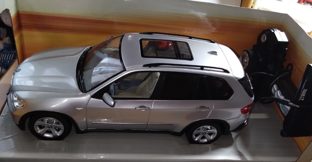 ［動作確認済み］ラスター スピーカー内蔵大きなラジコン ＢＭＷ Ｘ５ 1/14scale 車長約３４cm_画像9