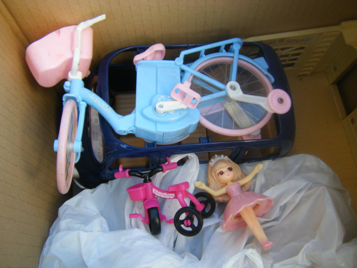 リカちゃんの小物他　車・自転車等　多数_画像4