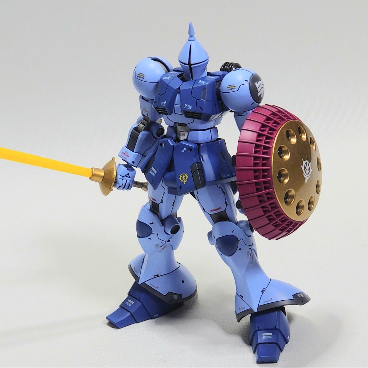 HGUC1/144「ギャン REVIVE ver」ディテール追加・全塗装 ガンプラ完成品_画像2