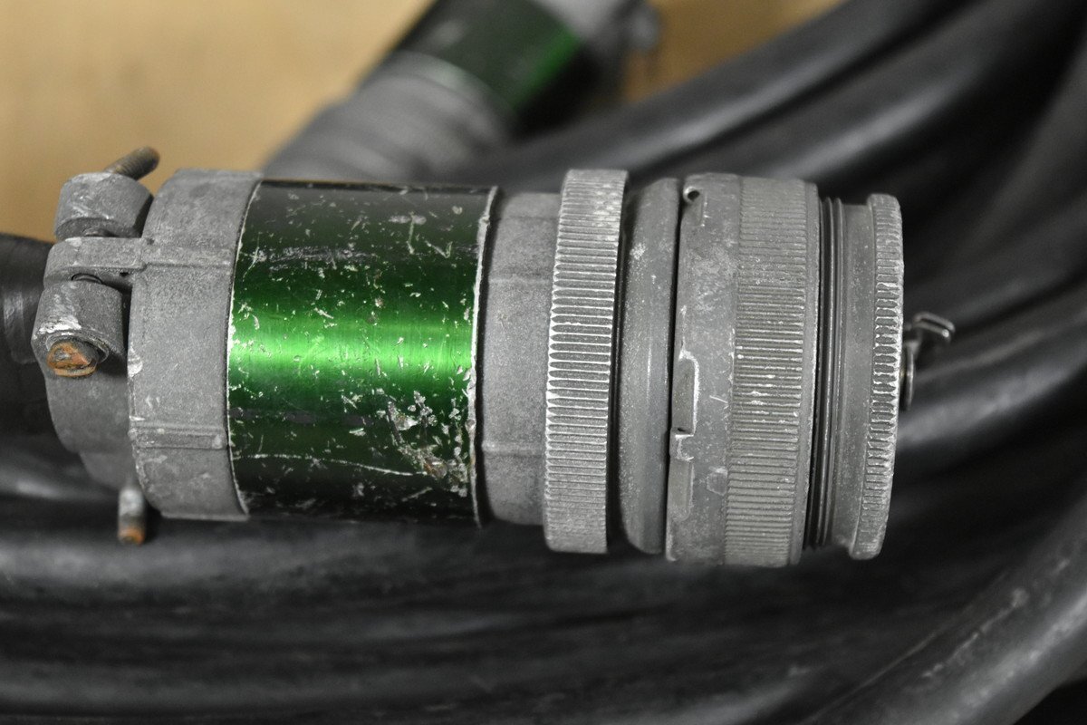 [G] подробности неизвестен мульти- кабель примерно 50m 3071374